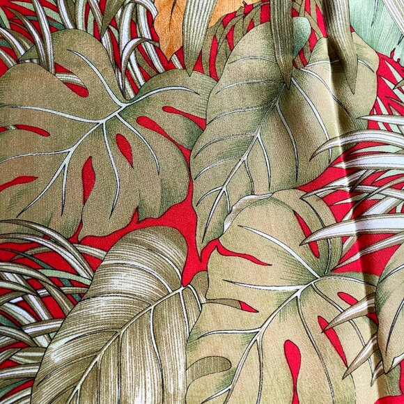 Vintage Salvatore Ferragamo Silk Scarf – Jungle Cubs & Tropical Foliage - Picture 10 of 15